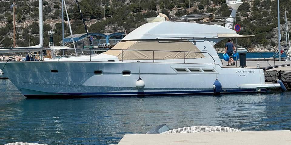 Exclusive Boat Experiences: A Private Fleet at Hydra Bay Resort Exclusive Boat Experiences: A Private Fleet at Hydra Bay Resort